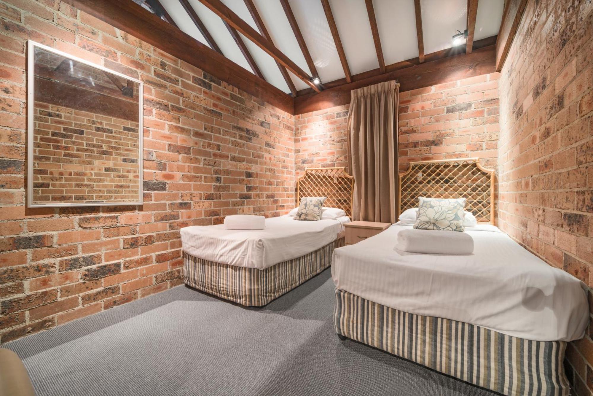 Avoca Beach Hotel Екстер'єр фото
