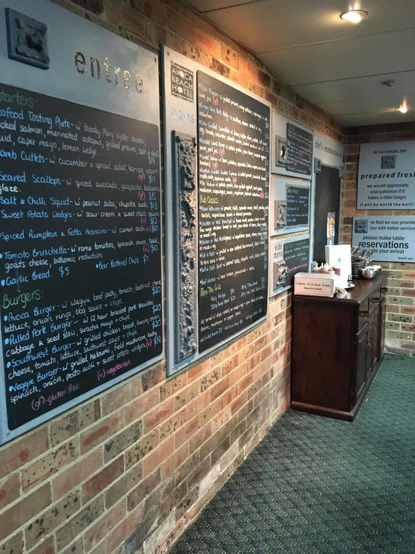Avoca Beach Hotel Екстер'єр фото